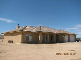 26325 Wren St, Apple Valley, CA 92308