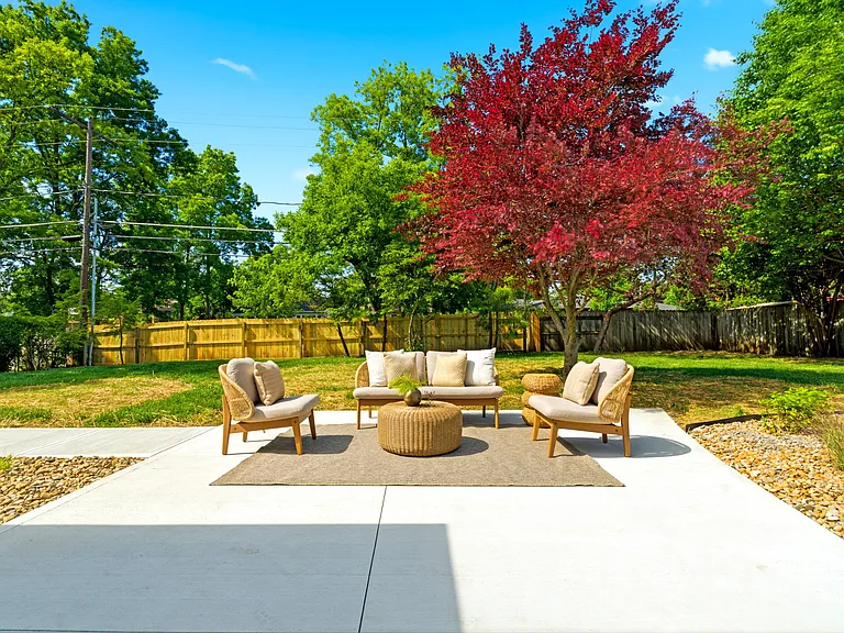 2276 Johnston Rd — Photo 64
