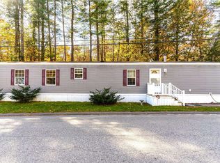 211A Robin Hood Dr, Exeter, NH 03833
