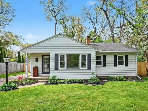 3506 Chevy Chase, South Bend, IN 46615