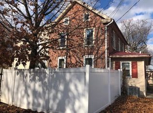 118 Allentown Rd #B, Souderton, PA 18964