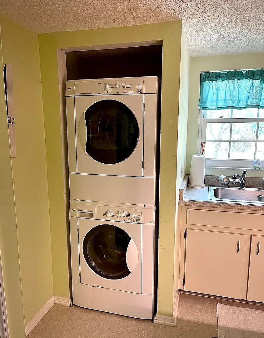 2 bed, 840 sqft, $1,250 — Photo 3