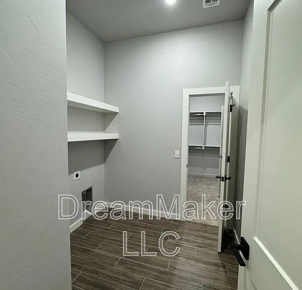 5229 Lily Ln — Photo 12