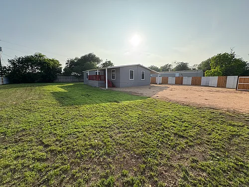 104 Bluebonnet Dr Photo 1