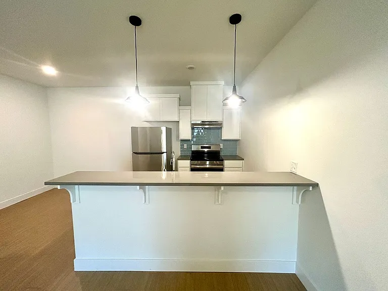 1820 Riverview Drive — Photo 17
