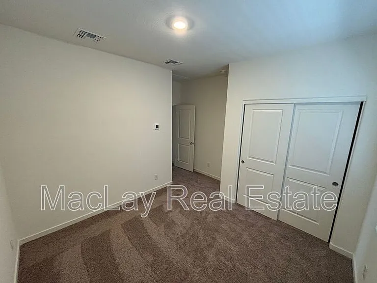 675 W Crowned Dove Trl — Photo 18