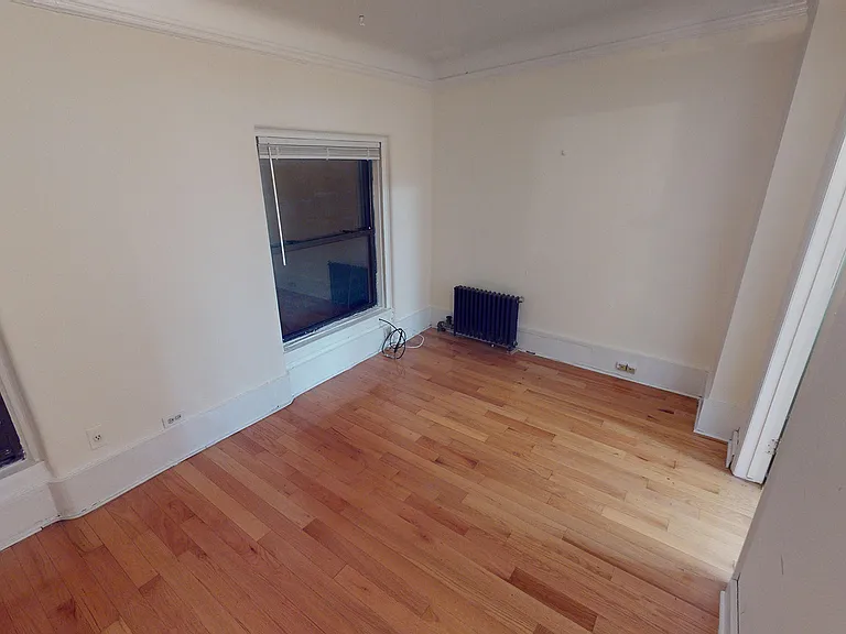29 E 37th St #5B — Photo 3