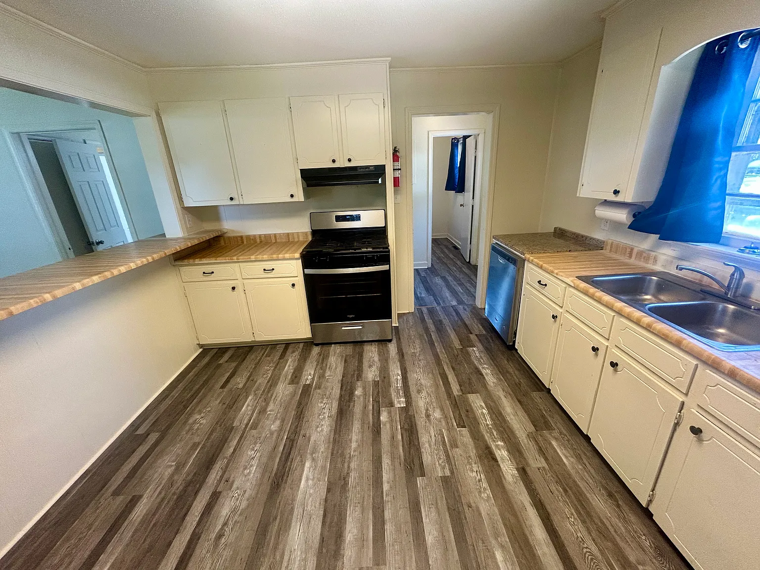 2 bed, 1200 sqft, $1,200 — Photo 4