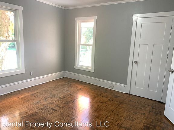 4th image of 755 Turner Ave NW #2