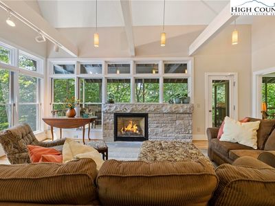 304 E. Rocky Top Trail, Seven Devils, NC, 28604