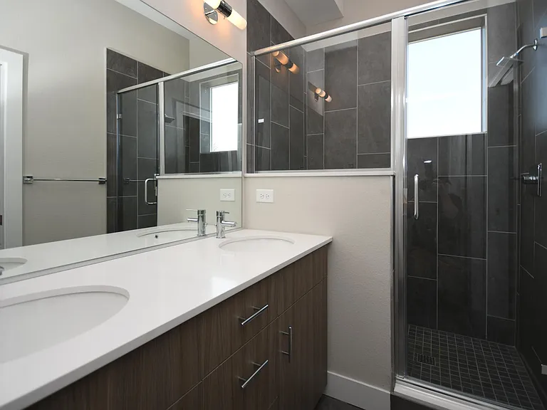 2962 W 28th Ave — Photo 11