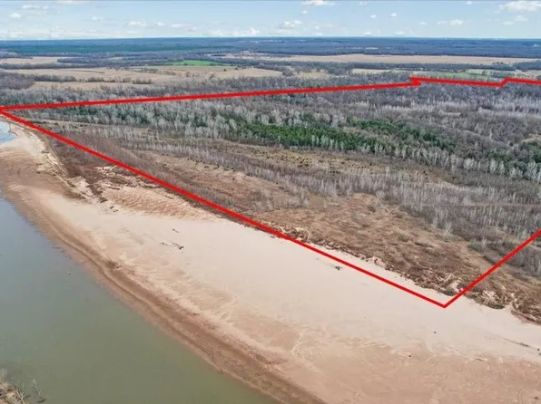 8981 Farm Road 906 E, Paris, TX 75462