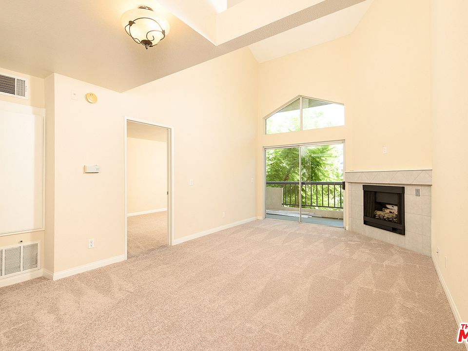 1st image of 5525 Canoga Ave APT 305