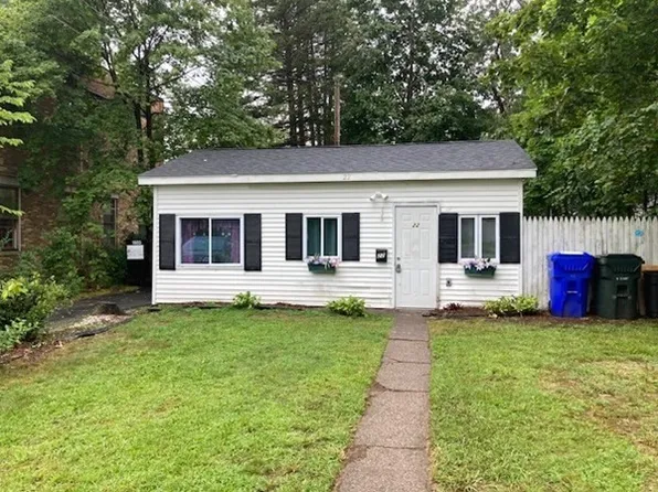 22 Massreco St, Springfield, MA 01109