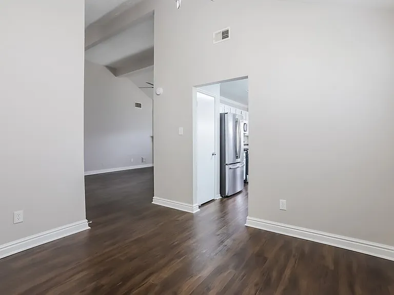 19411 Winding Branch Dr — Photo 5