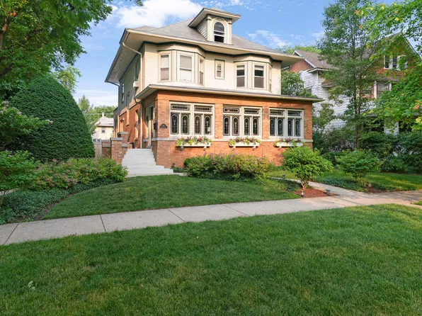 616 Clinton Ave, Oak Park, IL 60304