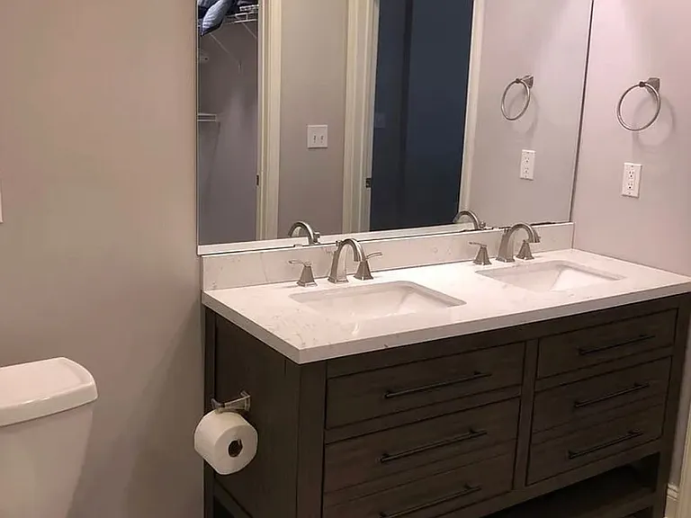 601 Main St #107 — Photo 9