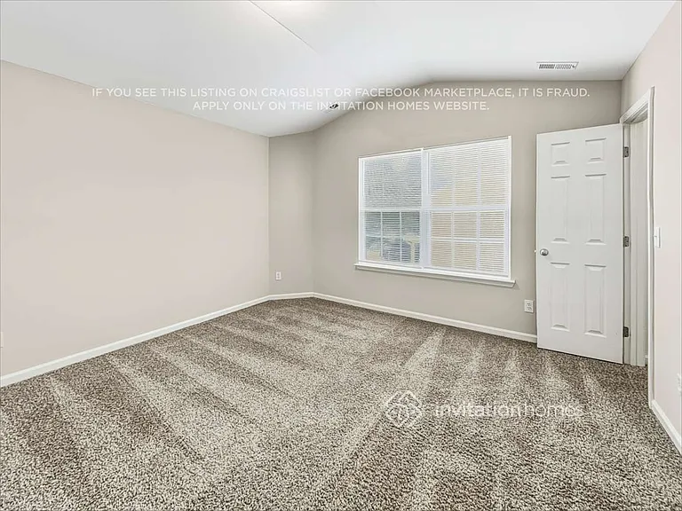 3940 Laurel Glen Dr — Photo 10