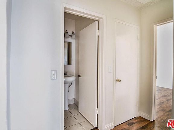 5th image of 8330 Willis Ave #9A