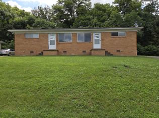 109 Edgehill Dr #109, Pulaski, TN 38478