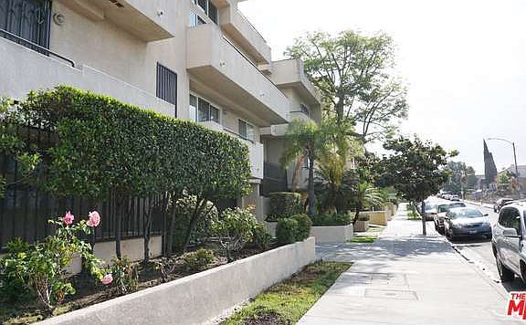 4th image of 5051 Rosewood Ave APT 204
