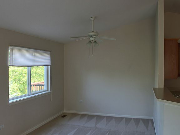 4th image of 3165 Saganashkee Ln #1