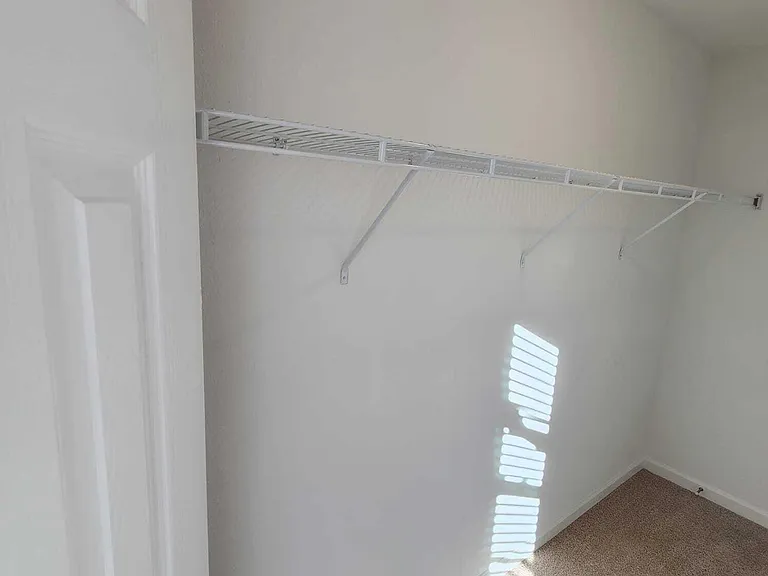 8409 Zenith Cir — Photo 20