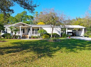 5208 R M D Ave, Plant City, FL 33566
