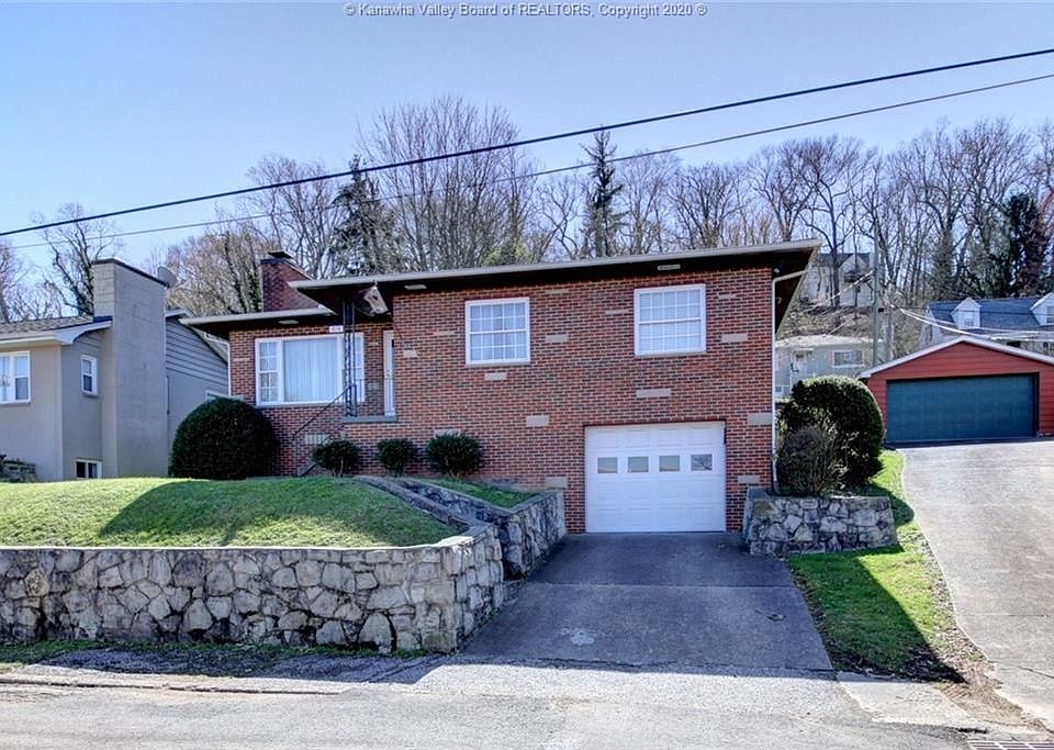 1st image of 414 Oakdale Ave