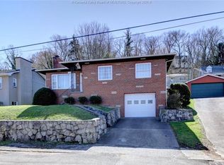 414 Oakdale Ave, South Charleston, WV 25303