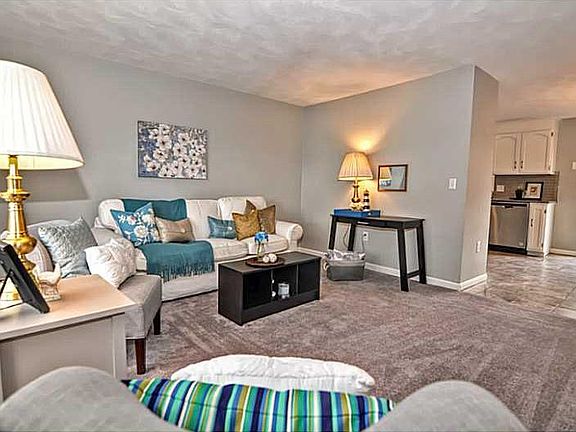 2nd image of 49 Bicentennial Way