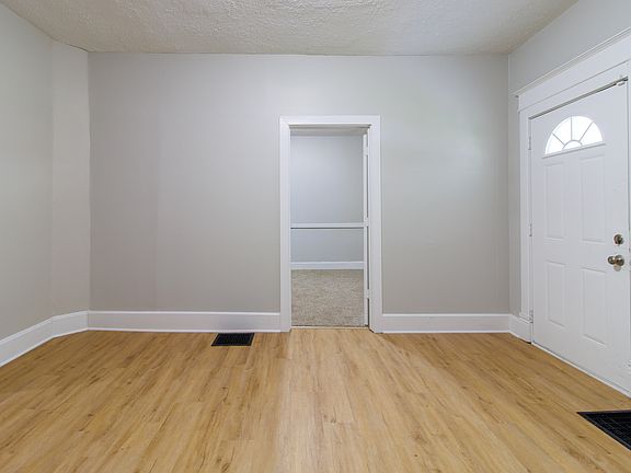 2nd image of 4014 Cornelius Ave