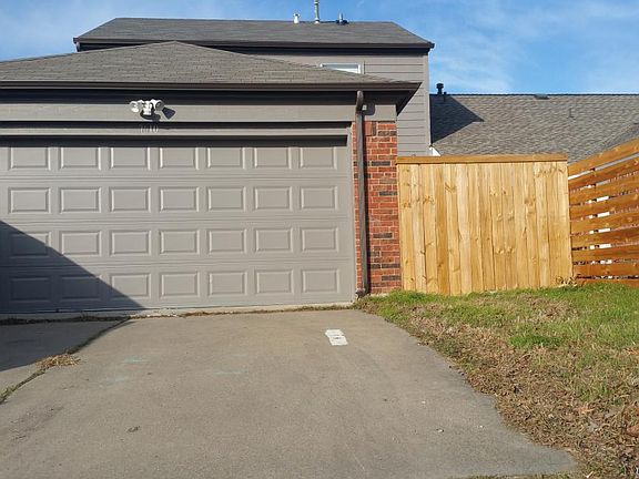 Back of House / Alley