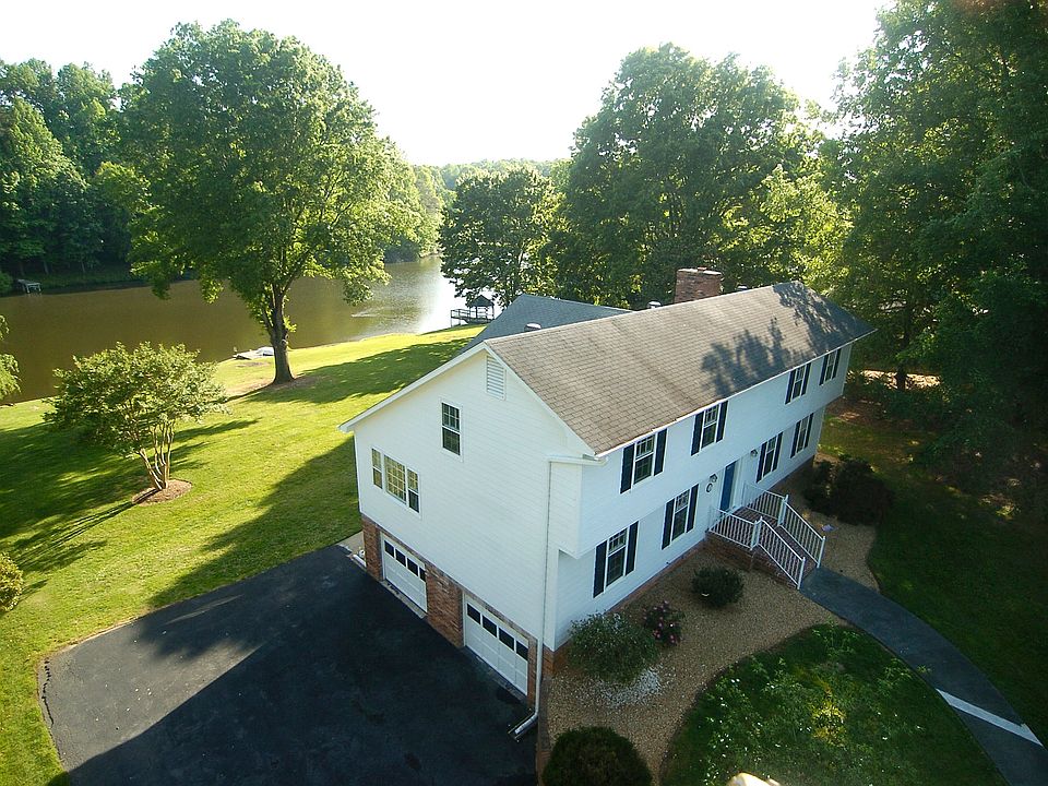 1st image of 254 Riverwood Dr