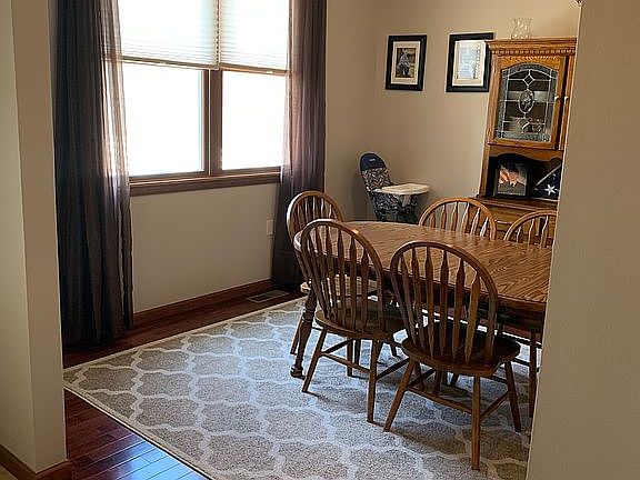 Foyer looking into Dining Rm