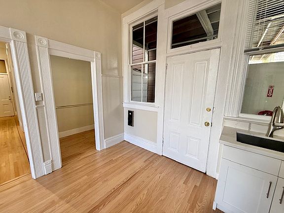 5th image of 3495 16th St #3497B
