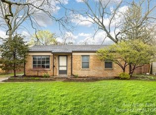 1036 N Maple Rd, Ann Arbor, MI 48103