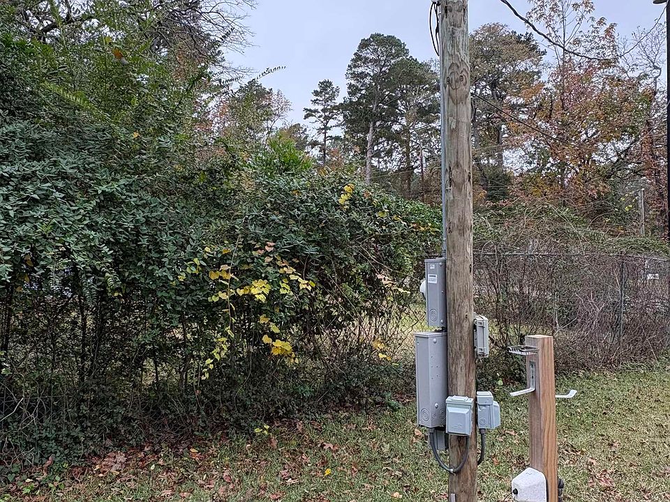 1st image of 239 Elizabeth Dr
