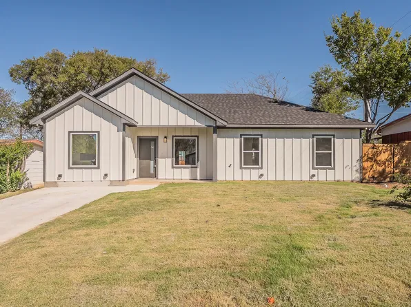 1019 Newby Ave, Bridgeport, TX 76426
