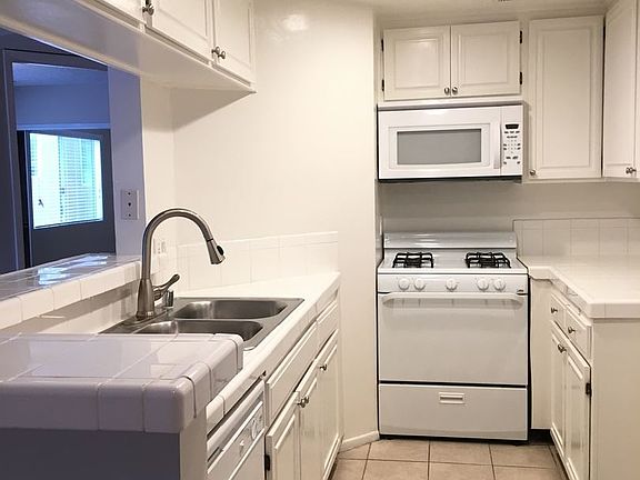 4th image of 5308 Denny Ave APT 3