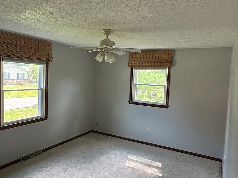 59 Aster Ct SW — Photo 27