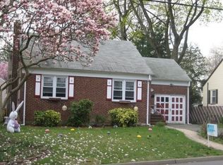 90 E Spring Valley Ave, Maywood, NJ 07607
