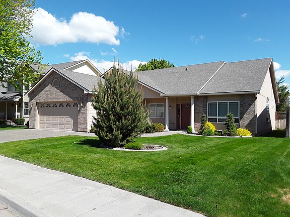 2nd image of 2510 W 32nd Ave