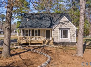 24204 Gloria Dr, North Dinwiddie, VA 23803