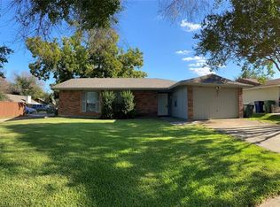 1434 Lavendale Ln, Garland, TX 75040