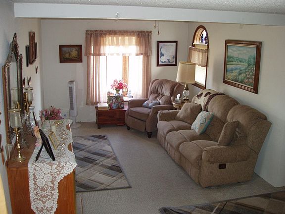 4th image of 235 4th Ave N #N