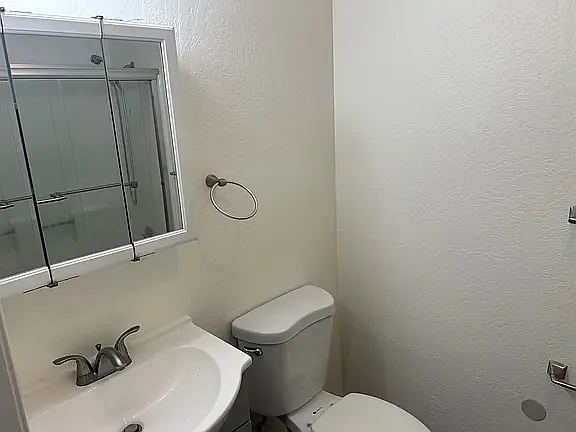 463 Coffield Ave #8 — Photo 11