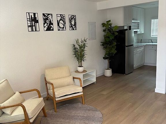 2nd image of 6343-45 S Rosemead Blvd #A-315