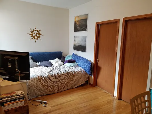 Rented by Grand & Co. | media 38