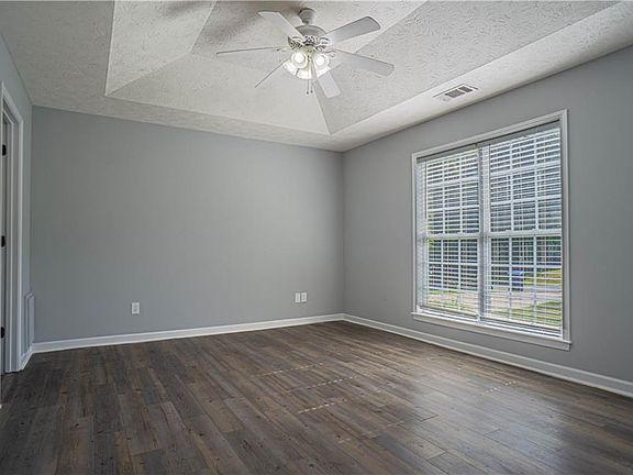 5th image of 143 Lee Road 2091